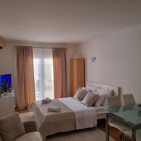 Apartment Bubi Nečujam Eksteriør bilde
