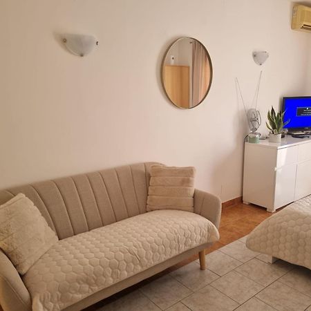 Apartment Bubi Nečujam Eksteriør bilde