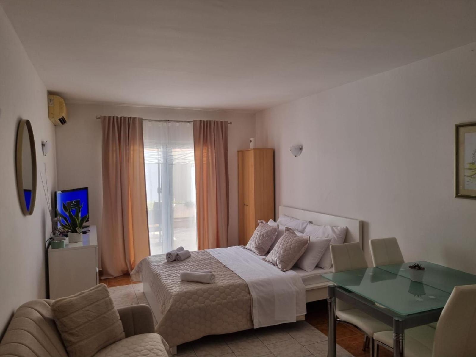 Apartment Bubi Nečujam Eksteriør bilde